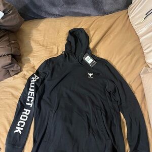 Project rock size large men’s black terry cloth hoodie